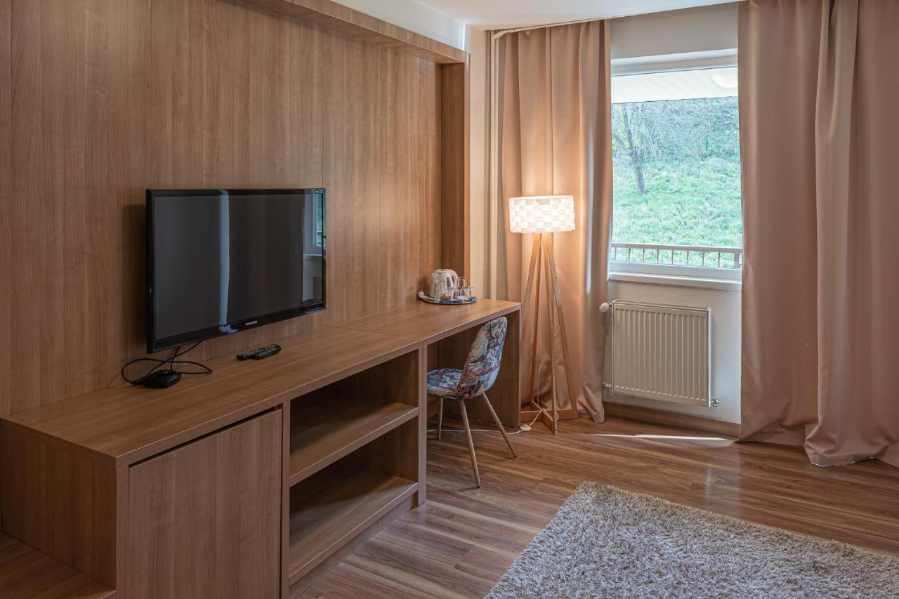 Hotel Garni Поважска-Бистрица Экстерьер фото
