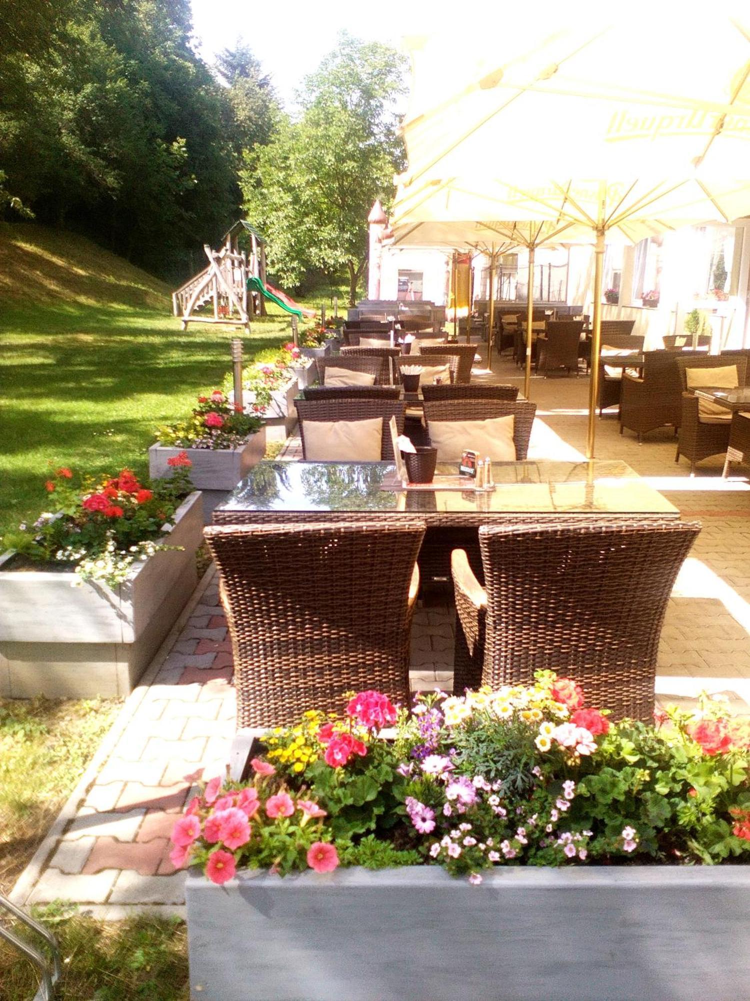 Hotel Garni Поважска-Бистрица Экстерьер фото