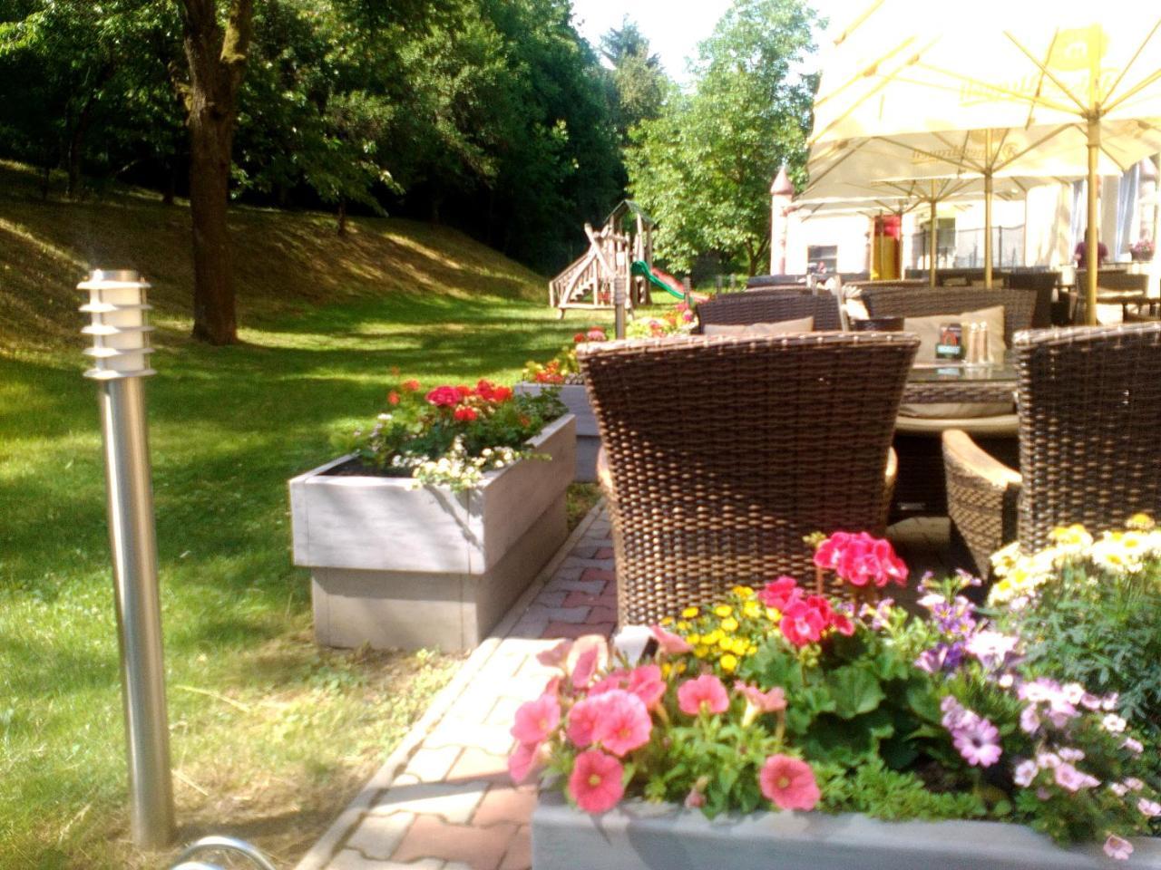 Hotel Garni Поважска-Бистрица Экстерьер фото