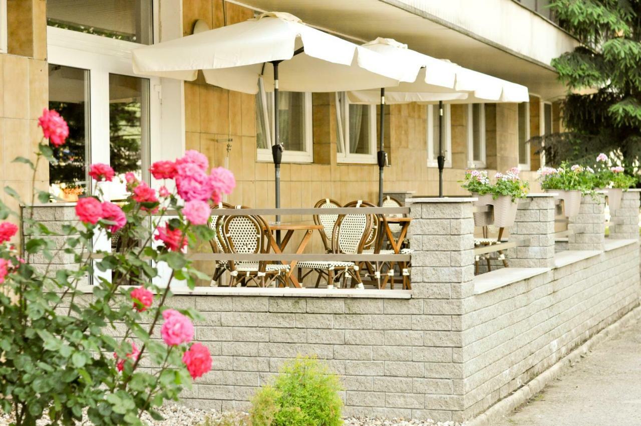 Hotel Garni Поважска-Бистрица Экстерьер фото